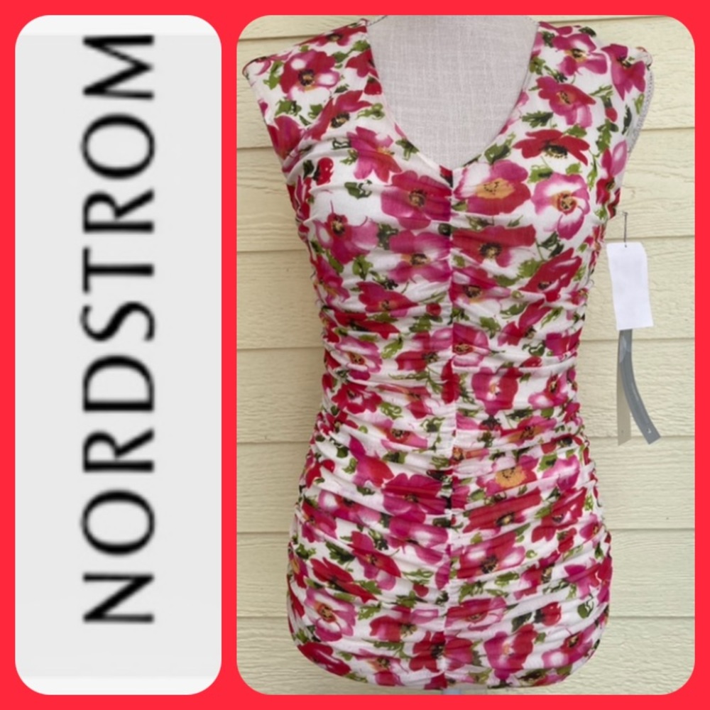 🌺NWT - NORDSTROM classiques entier ruched top